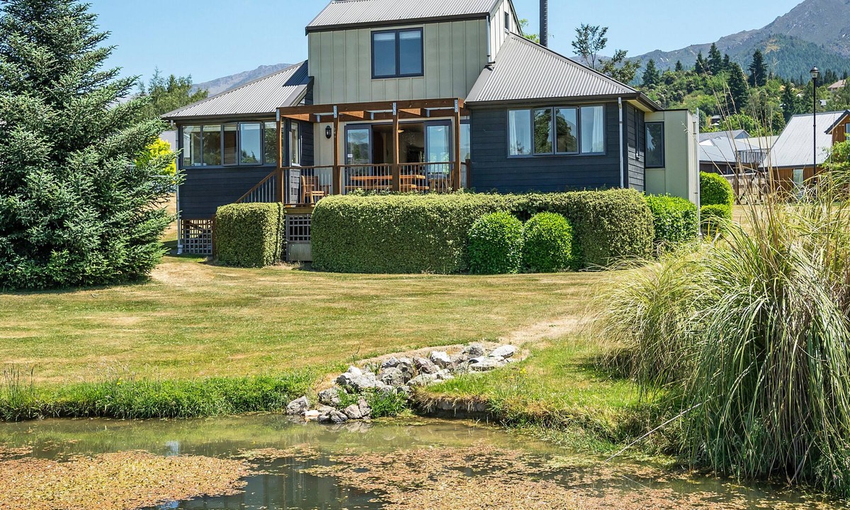 Hanmer Springs Cottage | VILLA 463, family friendly, with a garden in Hanmer Springs