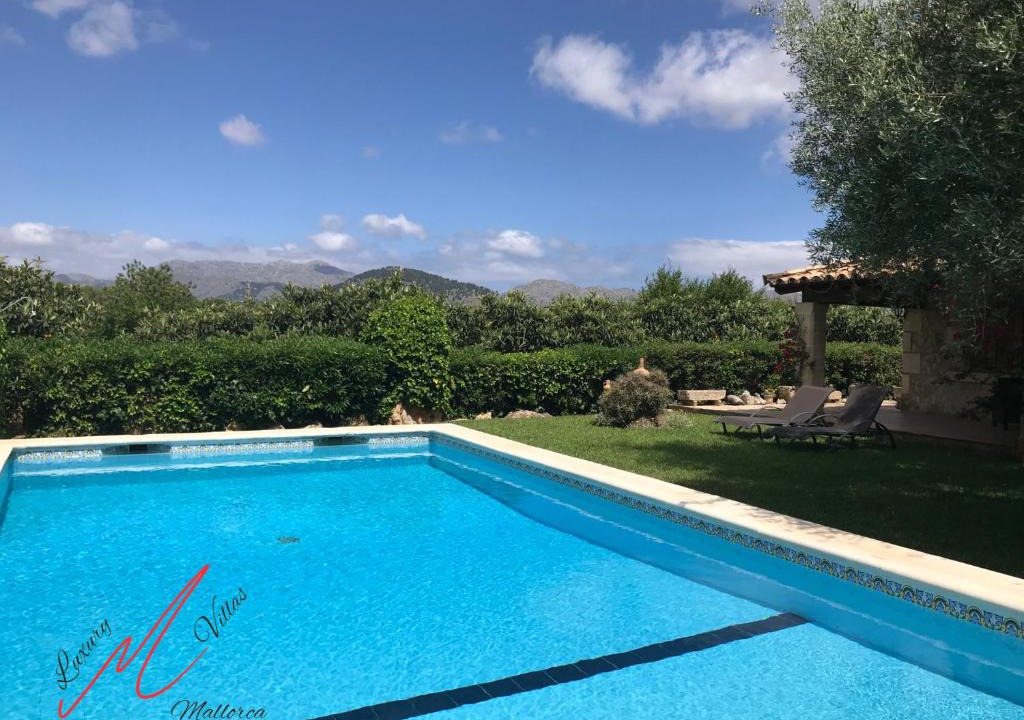 Alcudia House | VILLA BRONX Pollensa, Huge Pool, rural