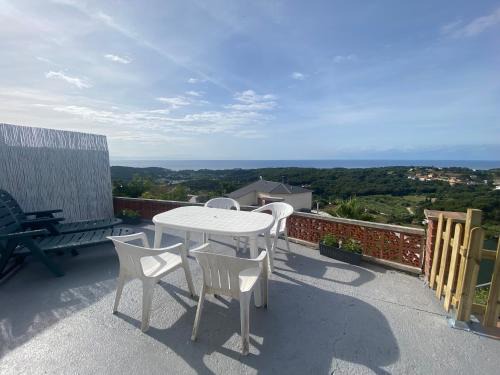 Sant Cebria de Vallalta House | Villa Catalina - Vistamar