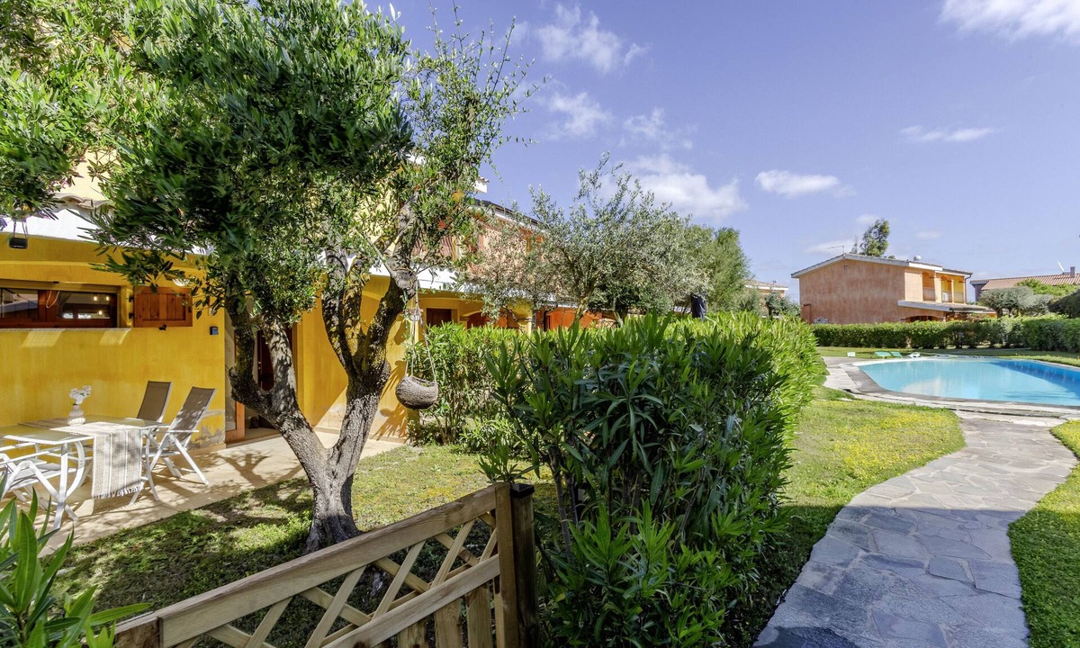Sant'Anna Arresi Villa | Villa Emerald, private compound swimming pool