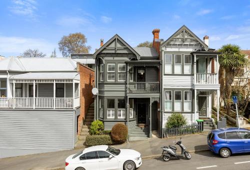 Dunedin City Centre Villa | Villa On Rattray