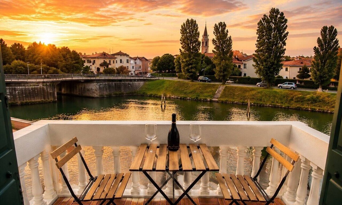 Dolo Apartment | 'Villa Venezia' Apartment with Private Terrace, Wi-Fi and Air Conditioning
