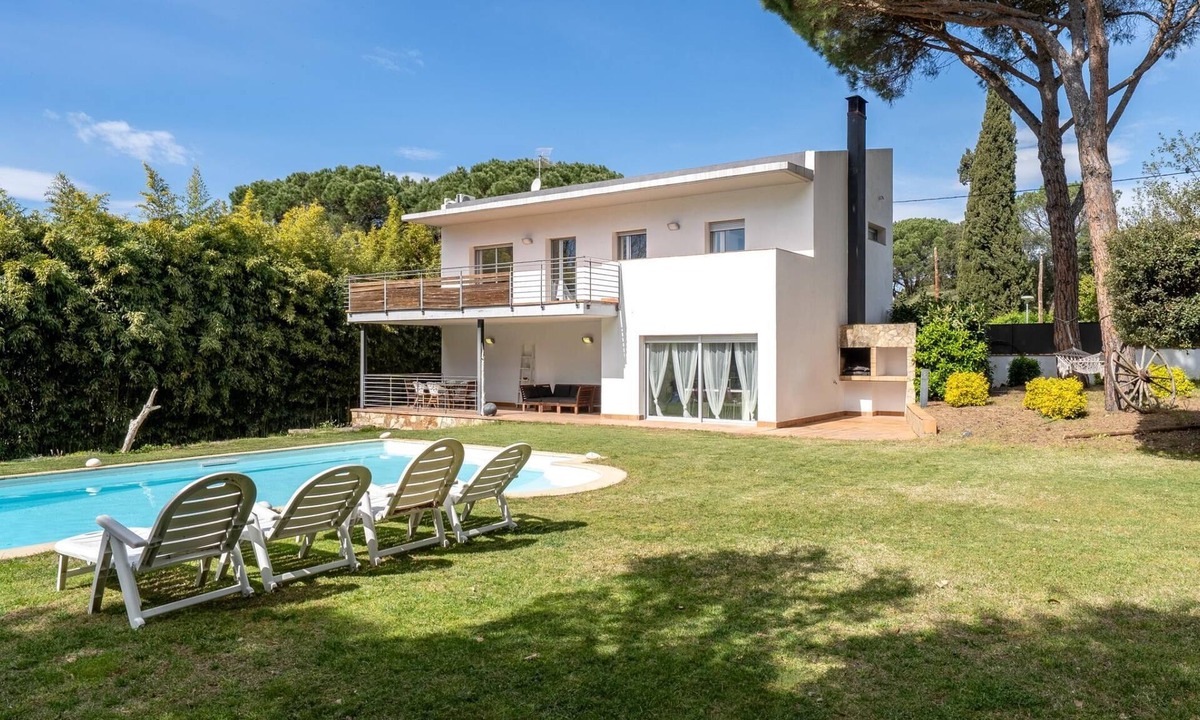 La Canyera Villa | Villa with private pool and barbecue 15min beach
