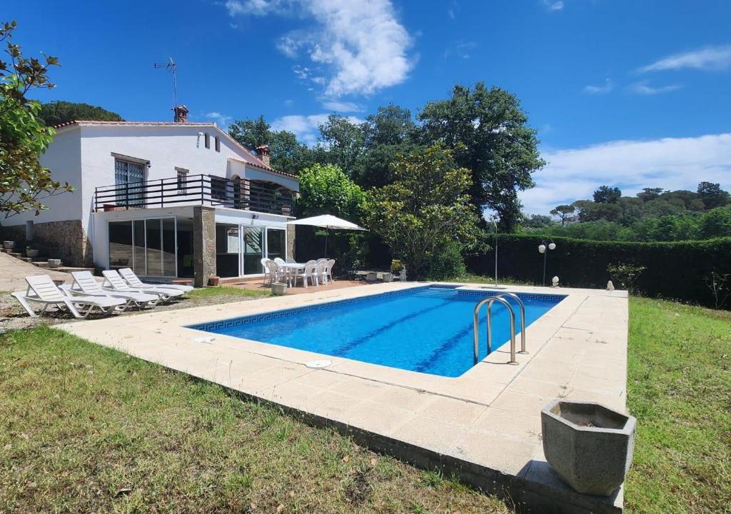 Can Carbonell House | VILLAS COSETTE - VILLA MARTINA en Urb. Can Carbonell - Costa Brava - ES-209-4