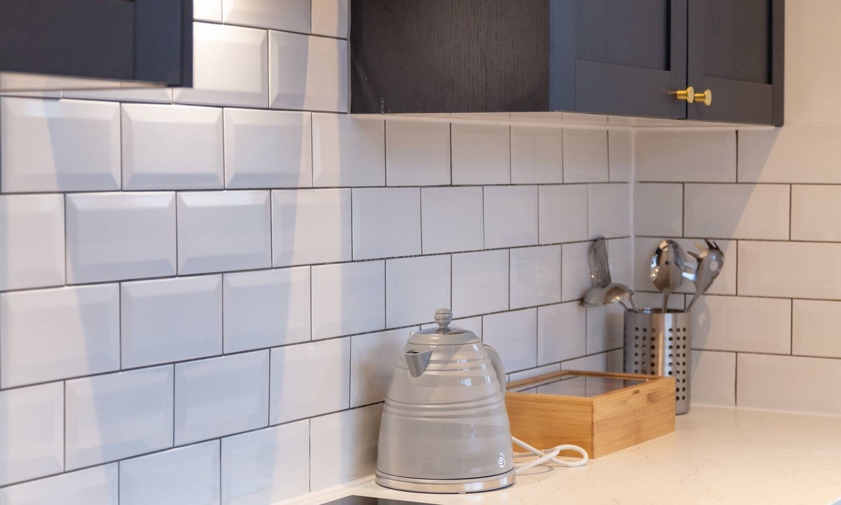 Ayr House | Wellington View - Donnini Apartments