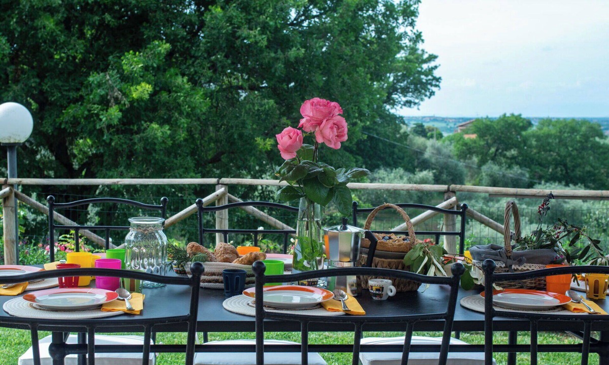 Panicale Villa | Wonderful private villa for 6 people with private pool, WIFI, A/C, TV, patio and pets allowed