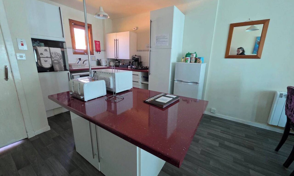 Mainland Cottage | Woodlands Cottage Cottage Sleeps 5