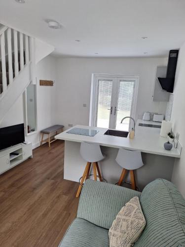 Halstead Apartment | Woodpeckers Annexe in Gosfield