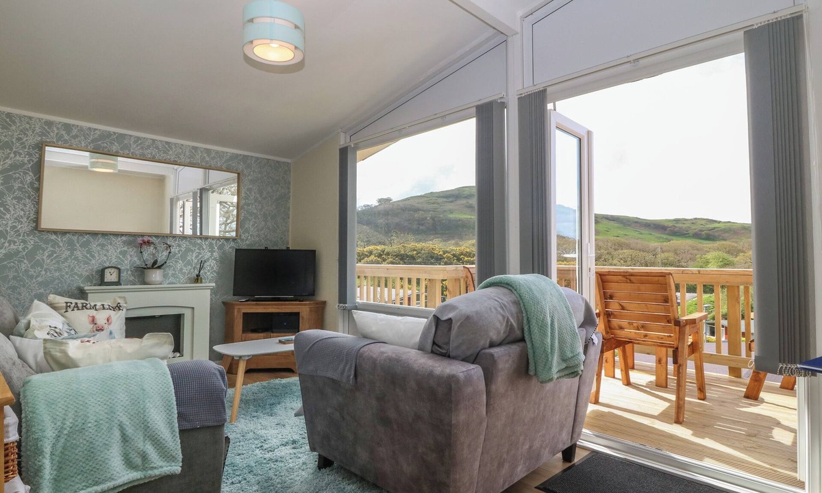 Margam Cottage | Y Goedlan