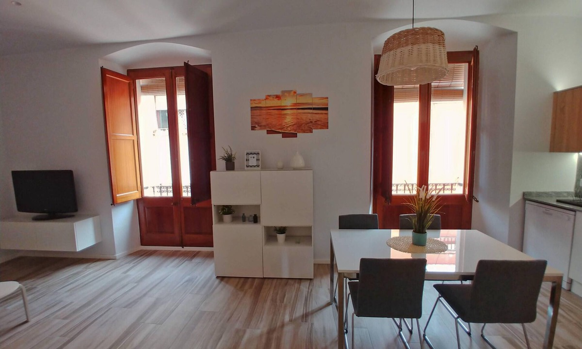 Palamos Apartment | Your Perfect Apartment on the Costa Brava: Modern and Cozy in Palamós 🌞🏖