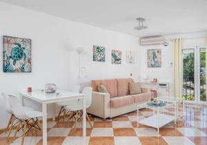 Apartment Benalmar Playa by Interhome