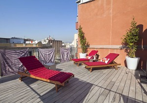 Apartment with pool, very close to the Cathedral, in the center Free Wi-Fi