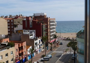 Apartment with sea view