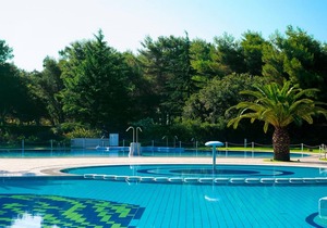 Chalet in Baia Domizia with Private Beach