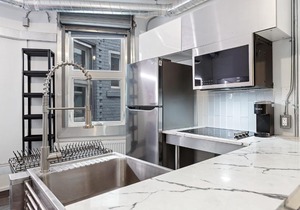 Modern 2BR - In The Heart of Downtown Ottawa