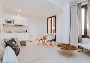 Palma Old Town Modern Apartment Can Blau-5