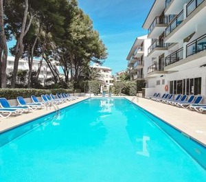 Guya Wave Hotel 