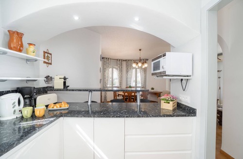 Empuriabrava Villa | 0108-LLOBREGAT House at the canal with pool and mooring
