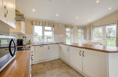 Diss Ski Chalet | 1 Bed in Athelington (oc-l35074)