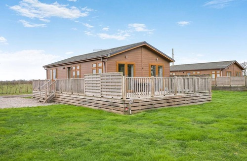 Diss Ski Chalet | 1 Bed in Athelington (oc-l35074)