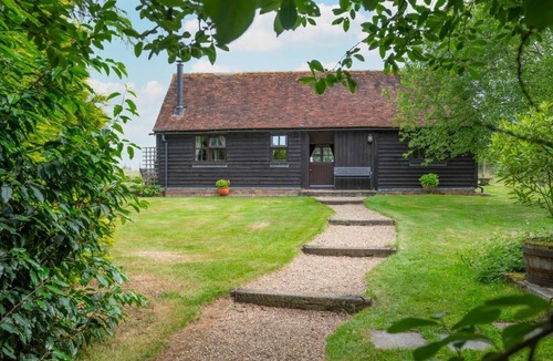 Abbess Roding Cottage | 1 Bed in Frittenden (oc-cb564)