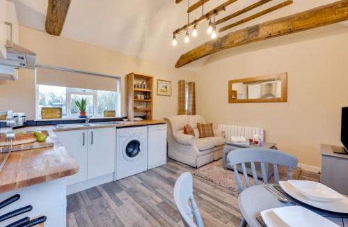 Sudbury House | 1 Bed in Great Waldingfield oc-ac1