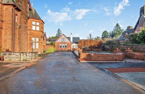 Helensburgh Cottage | 1 Bed in Helensburgh (oc-94081)