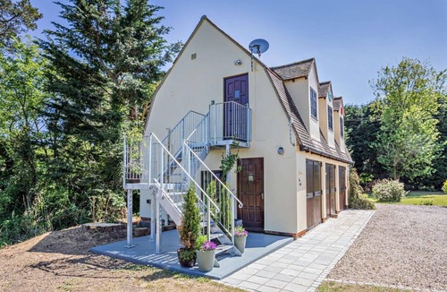 Sudbury Apartment | 1 Bed in Hundon (oc-t30616)