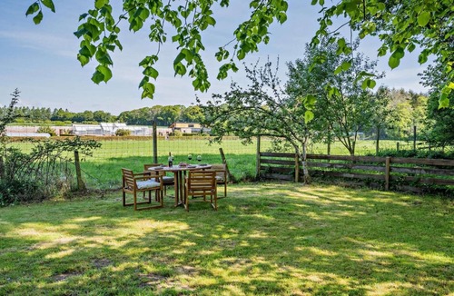 Sudbury Apartment | 1 Bed in Hundon (oc-t30616)