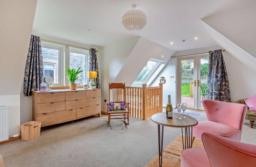 Strathpeffer Cottage | 1 Bed in Strathpeffer (oc-h30077)