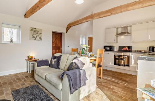 Sudbury House | 1 Bed in Sudbury oc-65374