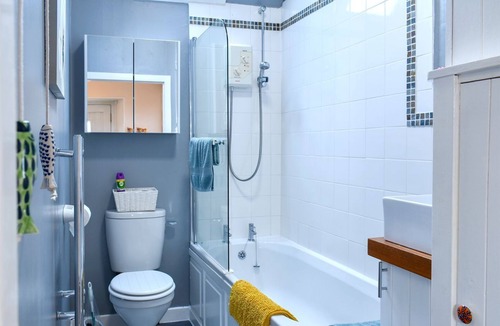Lossiemouth Cottage | 1 bedroom accommodation in Lossiemouth
