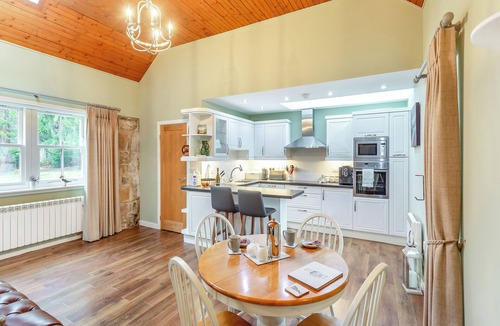 Scaniport Cottage | 1 bedroom accommodation in Scaniport, near Inverness