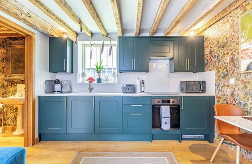 Bilting Cottage | 1 bedroom accommodation in Lenham, near Maidstone