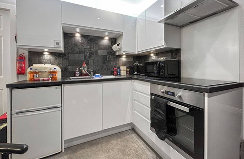 Kilsyth Cottage | 1 bedroom accommodation in Kilsyth