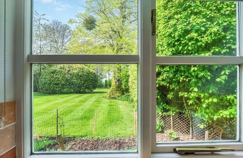 Eye Cottage | 1 bedroom accommodation in Mellis, near Eye