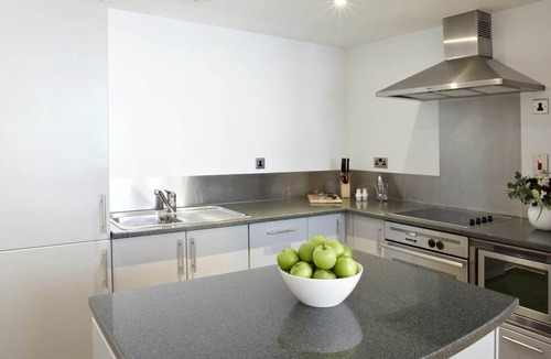 Bishopsgate Apartment | 1 Bedroom Apartment in Liverpool Street