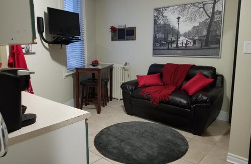 Downtown Gatineau Apartment | 1-Bedroom Cozy Suite #26 by Amazing Property Rentals