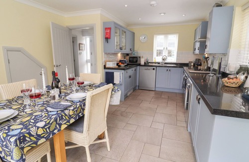 Long Melford Cottage | 1 Coconut Cottage, Long Melford