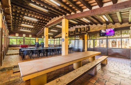 Sils Villa | 10 Bedrooms Villa|Tennis & Basketball court|Soccer Field|Near Beaches &Barcelona