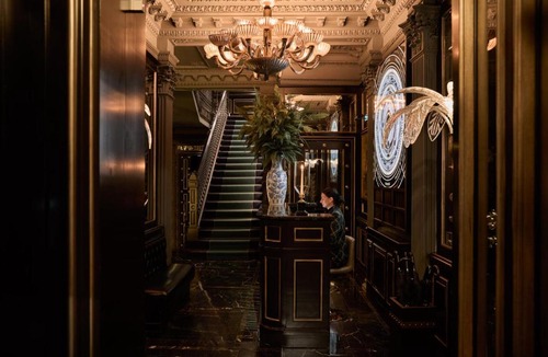 New Town Hotel | 100 Princes Street