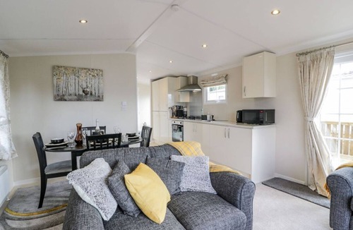 Cove Cabin | 11 Mansion View, Kilcreggan