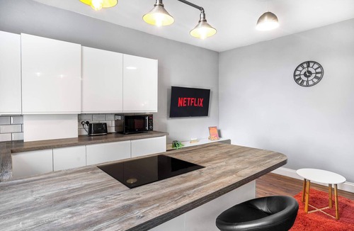 Dunfermline Apartment | 1Bed-Town Centre-Free Parking