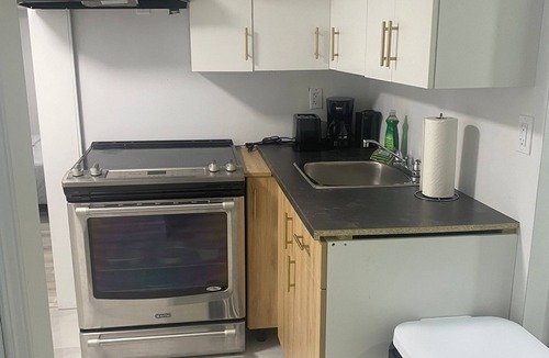 Cambridge House | 2 Bed 2 bath separate family sized unit in Cambridge