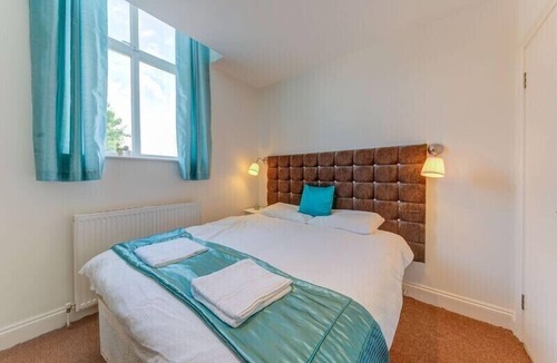 Stratford and New Town Apartment | 2 bed Apartment - Olympic park - Stratford - London