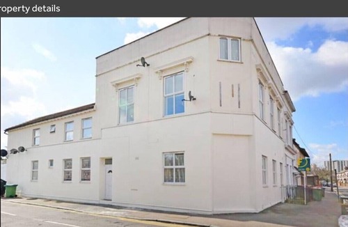 Stratford and New Town Apartment | 2 bed Apartment - Olympic park - Stratford - London