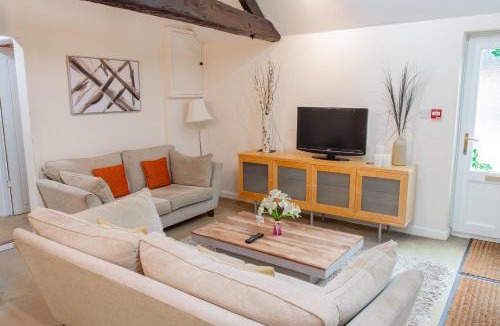 Hethel House | 2 Bed Barn conversion