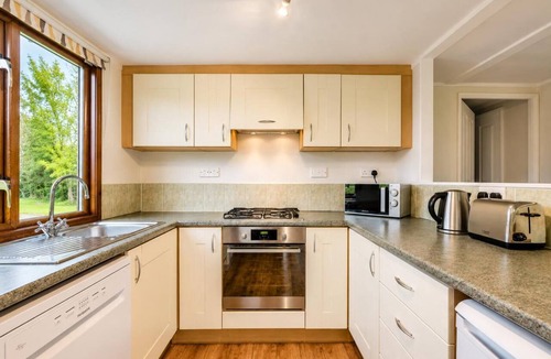 Diss Ski Chalet | 2 Bed in Athelington (oc-a35072)