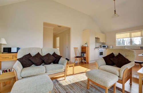 Attleborough House | 2 Bed in Attleborough (oc-1277)