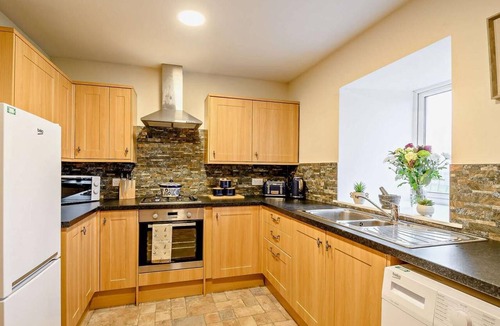 Bonnybridge Cottage | 2 Bed in Bonnybridge (oc-90602)